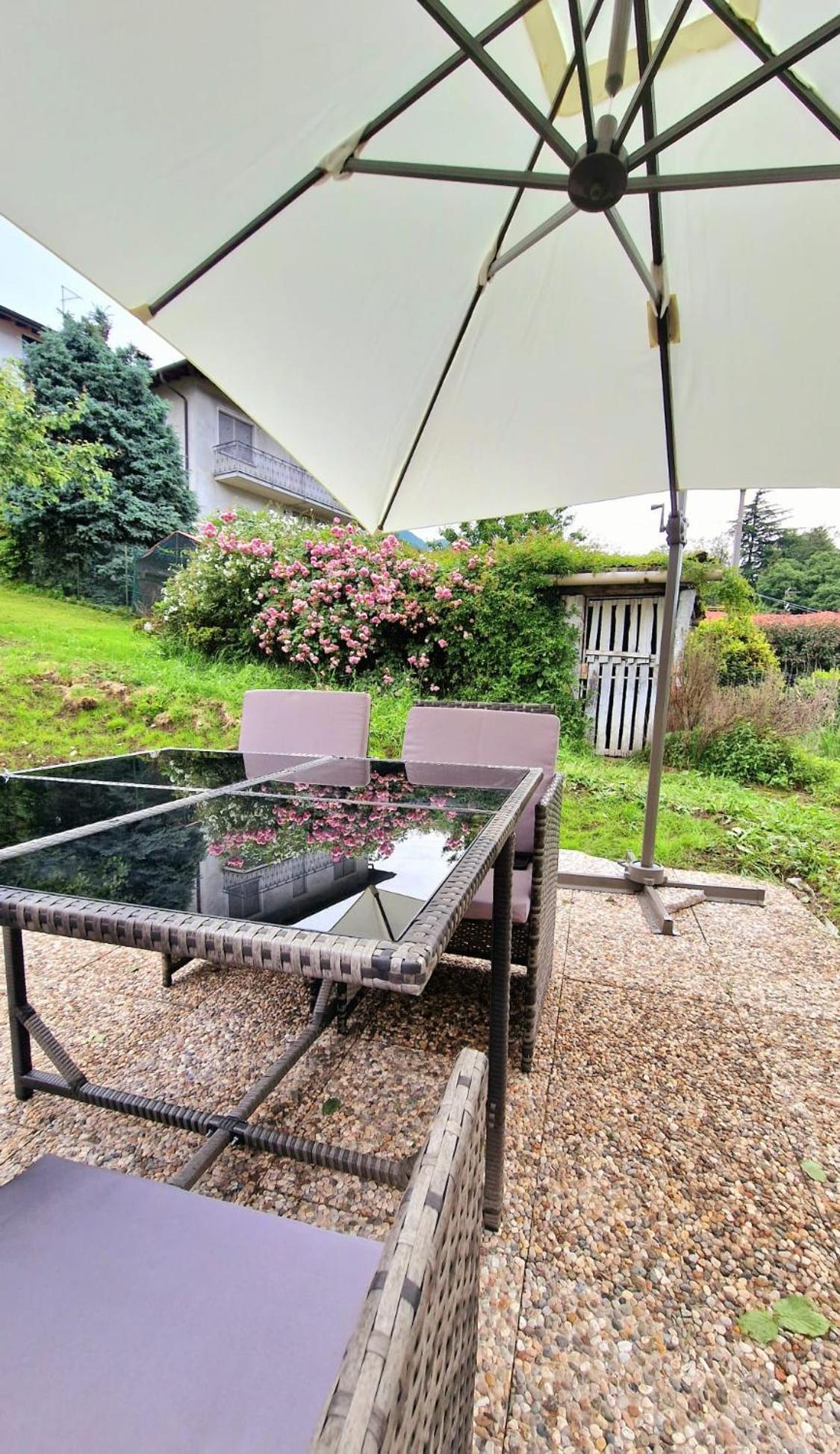 Villetta Con Giardino Privato Cremia Exterior photo